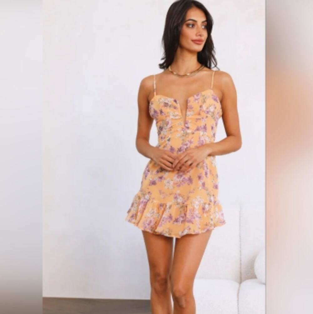 Saints + Secrets Orange Floral Ruffle Cutest Smile Mini Dress Size Large NEW